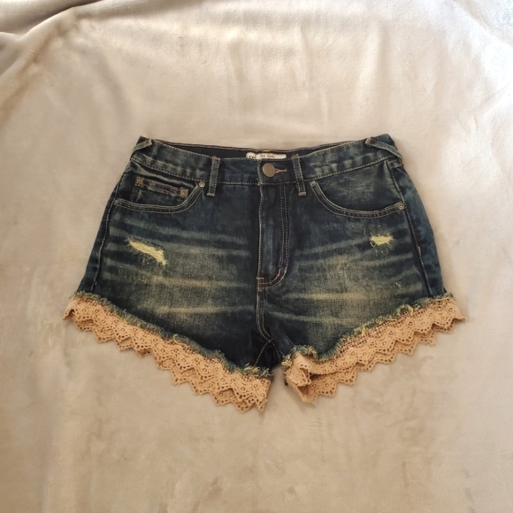 Free People Blue Denim Lace Trim Boho Distressed Women's Shorts Size 26 - Picture 8 of 8